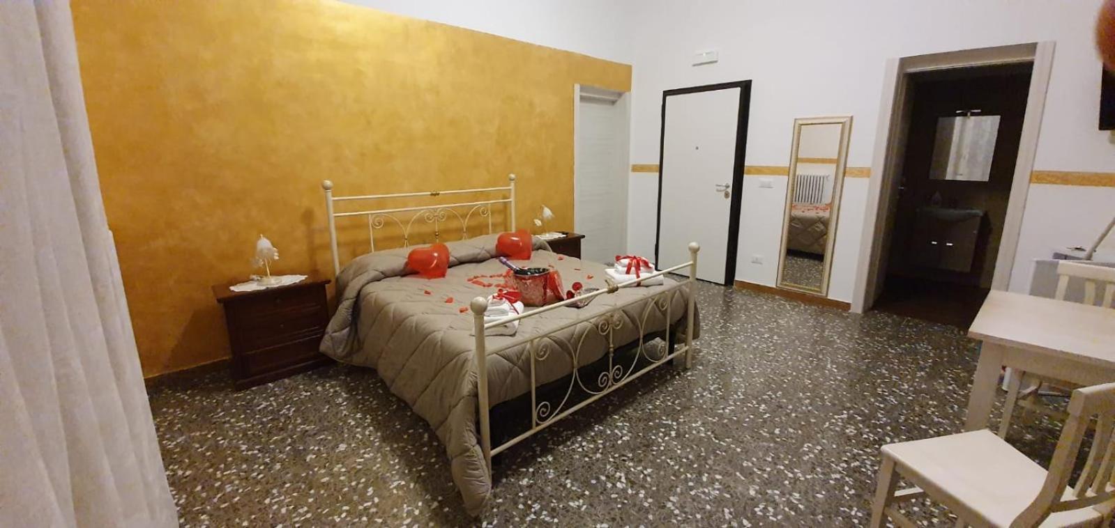 B&B Da Mino Grottaglie Bagian luar foto